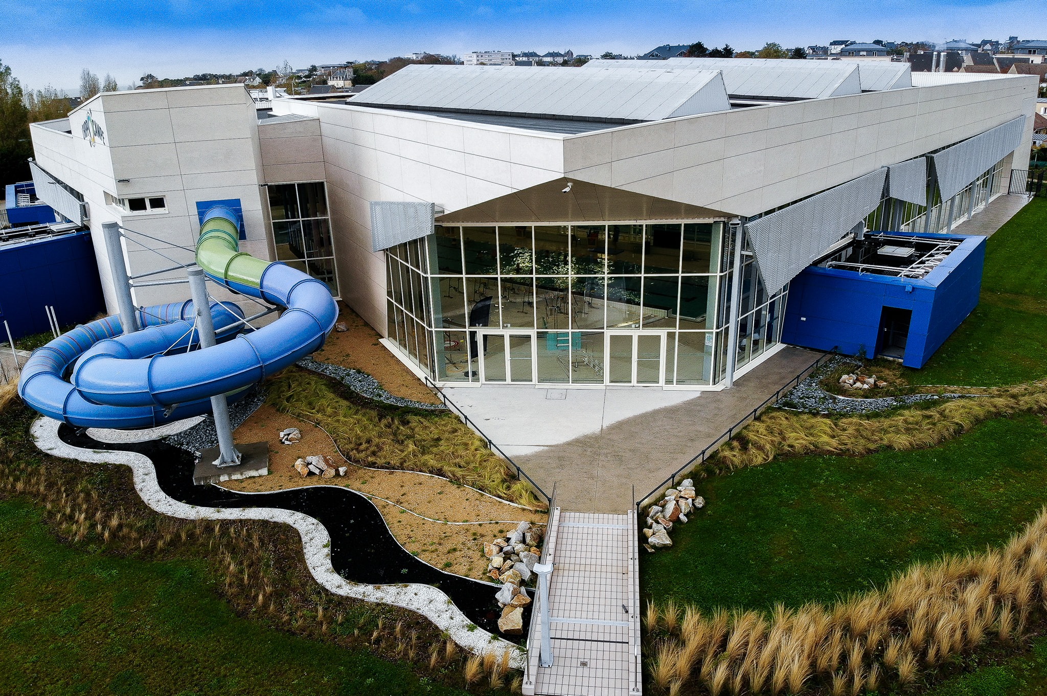 98147178_654288478482639_267869220396597248_n